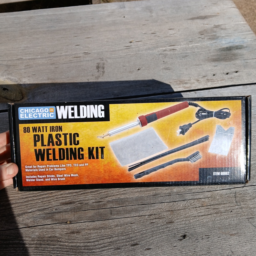 Plastic Welding Kit - Red and Black